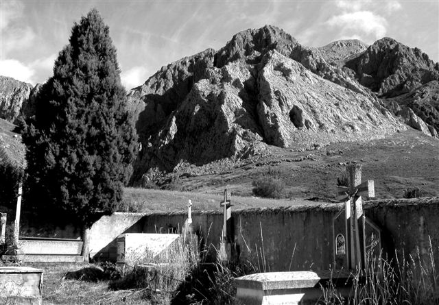 Cementerio de Caldas de Luna, Len.