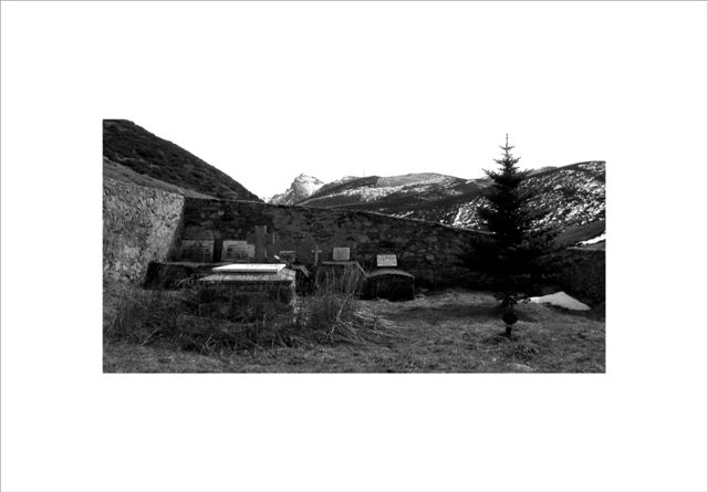 Cementerio de Arbs del Puerto, Len.